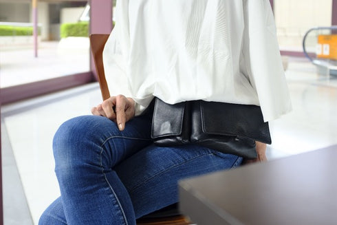 牛革ボディ&ヒップバッグ (シルバー)