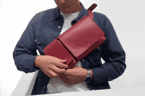 牛革ボディ&ヒップバッグ (ブラック)