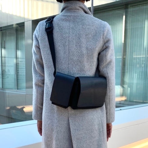 ナイロン × 牛革ボディ&ヒップバッグ(キャメル&ブラック)